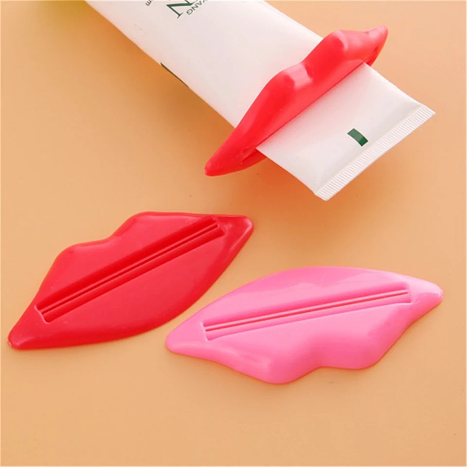 100pcs Lips Plastic Toothpaste Squeezer